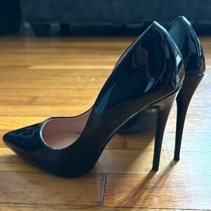 Black Patent Leather Stiletto Pumps